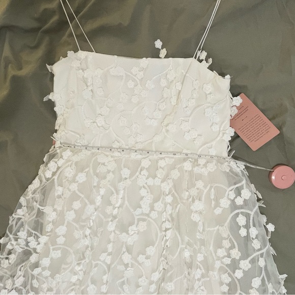 NWT BHLDN Strapless 3D Floral Vine Fit & Flare Midi Wedding Bridal White Dress 4 - Picture 9 of 12